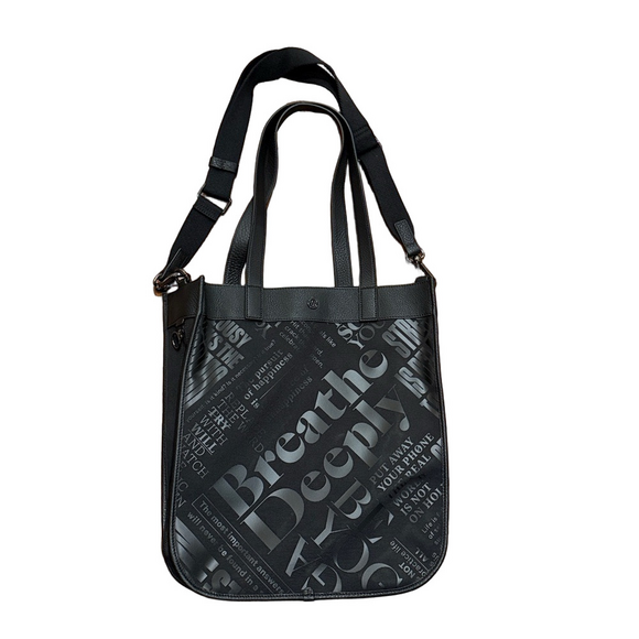 Limited Edition Lululemon Bag NEW Lululemon Everywhere Belt Bag 1L Limited Edition Blck LARGE Limited Edition Lululemon Bag NEW Lululemon Everywhere Belt Bag 1L Limited Edition Blck LARGE